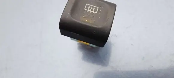 Opel Omega B2 Windscreen/window heater switch 90565720