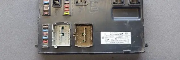 Ford Transit Engine control unit/module ECU 6C1T14A073BK 5WK48947K