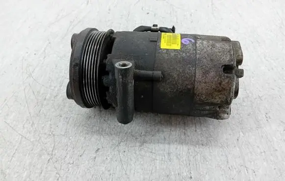 Ford Focus Air conditioning (A/C) compressor (pump) 4M5H-19D629-AE