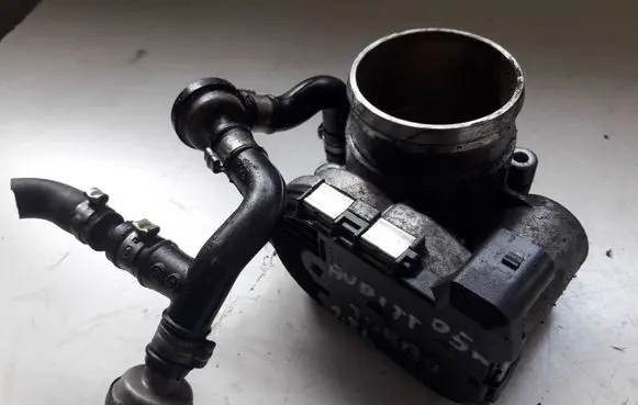 Audi TT Mk1 Engine shut-off valve 06A133062C