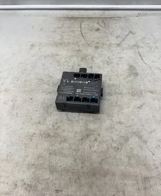 Mercedes-Benz C W204 Door control unit/module A2129003914