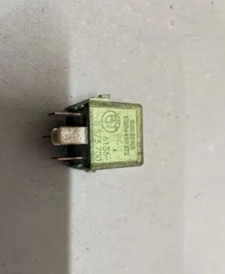 BMW 5 E60 E61 Other relay 61368373700