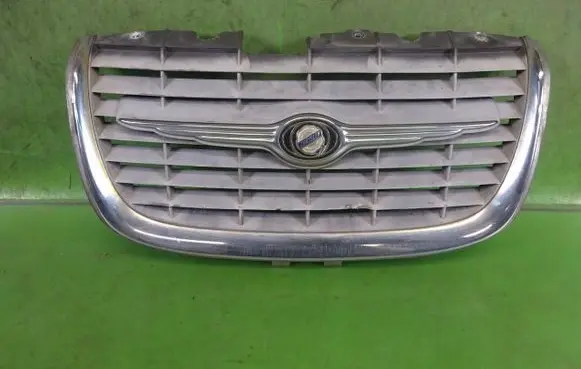 Chrysler 300M Front bumper upper radiator grill 4805107AS