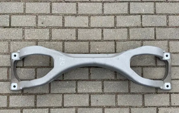 Audi Q7 4L Rear subframe 7L8512369