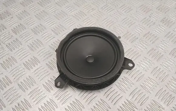 Toyota bZ4X Rear door speaker 8616030E00