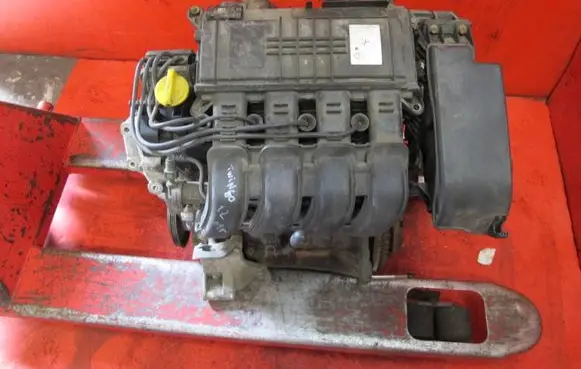 Renault Twingo I Engine D4F702