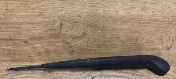 Volvo XC60 Rear wiper blade arm 30753533