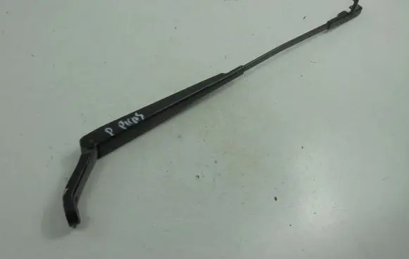Citroen Xsara Picasso Front wiper blade arm 