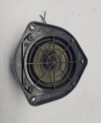 Audi A8 S8 D2 4D Front door speaker 214055