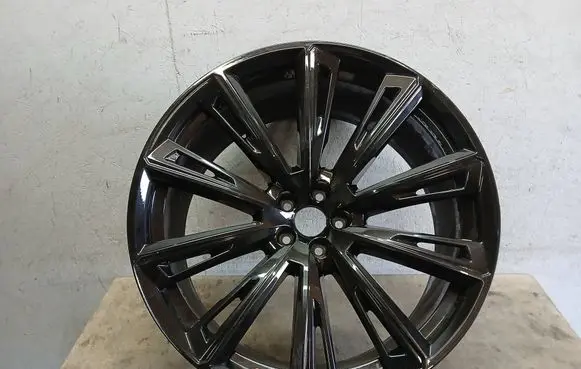 Audi Q8 R23 light alloy rim 4M8601025R