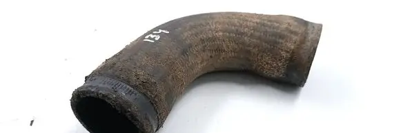 Volkswagen PASSAT B5 Engine coolant pipe/hose