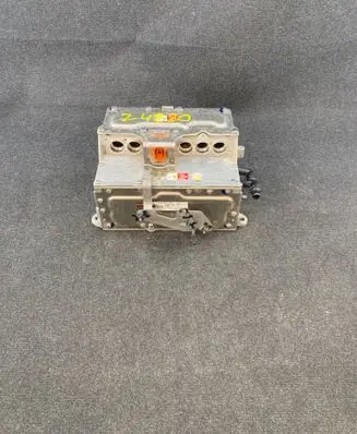 Volkswagen e-Golf Voltage converter inverter 5QE907070L 0437508637