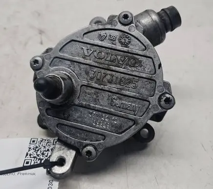 Volvo V70 Vacuum pump 30731825