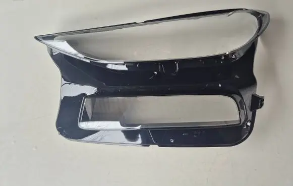 Audi Q6 e-tron Headlight lense 