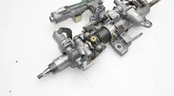 Lexus RX 330 - 350 - 400H Steering rack mechanical part 88510210040