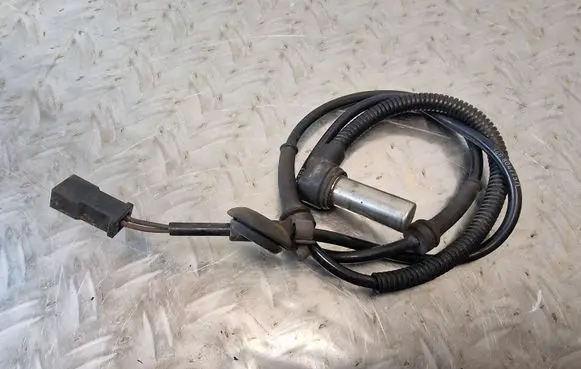 Audi A4 S4 B5 8D ABS brake wheel speed sensor 8D0927803
