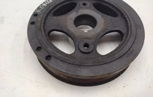 Toyota Corolla Verso E121 Crankshaft pulley