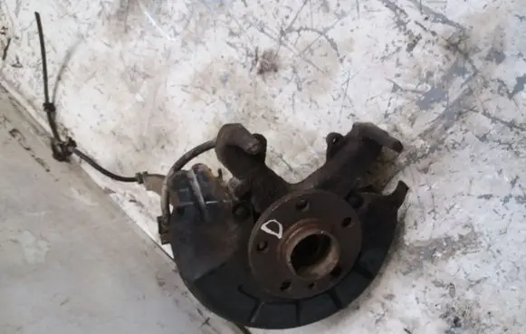Audi A2 Front wheel hub