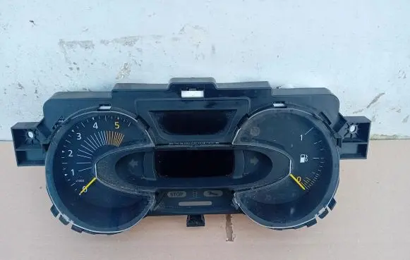 Opel Vivaro Speedometer (instrument cluster) 248103774R