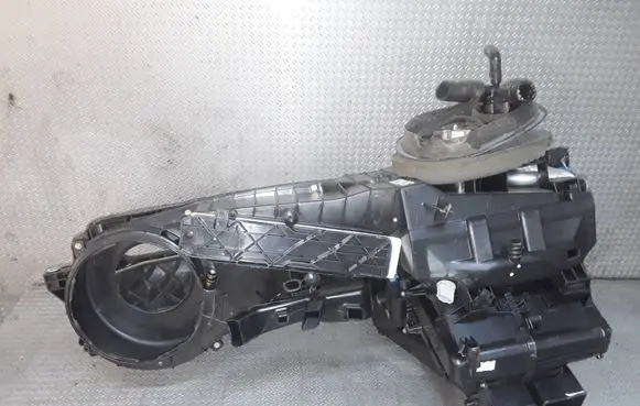 Audi A3 S3 8P Interior heater climate box assembly 8P1820003D
