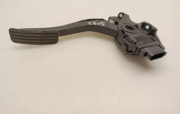 Jaguar XF X250 Accelerator throttle pedal 9X239F832AA 6PV00869800