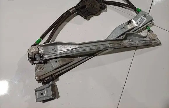 Skoda Fabia Mk1 (6Y) Sliding door window regulator with motor