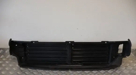 Volvo S90, V90 Intercooler air guide/duct channel 31690201