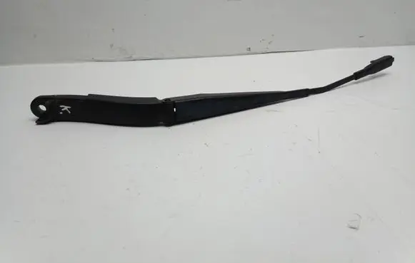 Mercedes-Benz GL X164 Front wiper blade arm A1648200540
