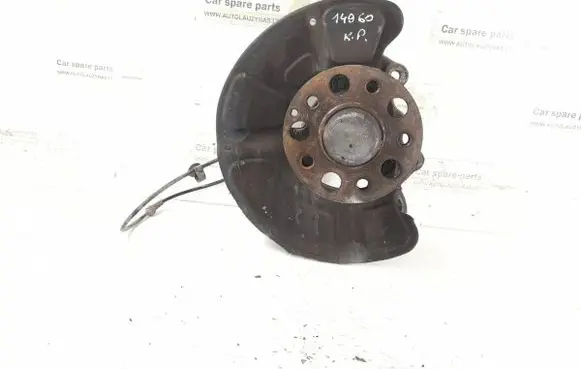 Mercedes-Benz E W212 Front wheel hub 2123322301 2123320700