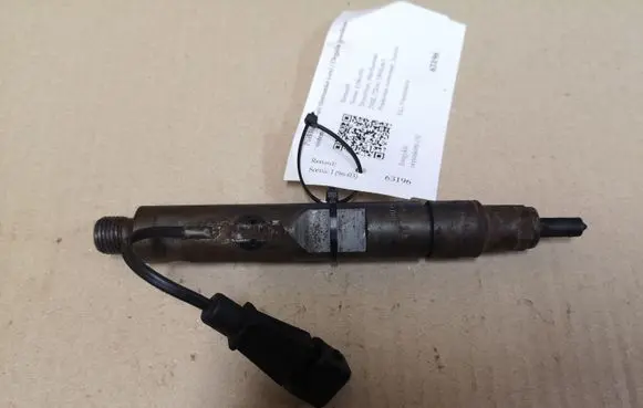 Renault Scenic I Fuel injector 0432193754 7700875035