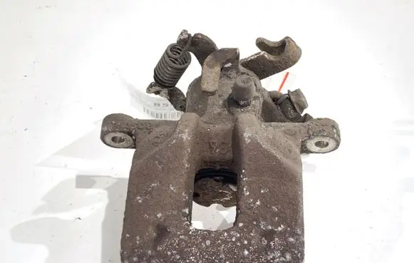 Toyota Auris E180 Rear brake caliper 
