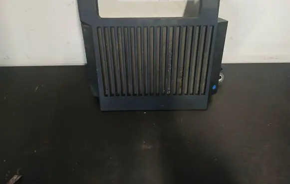 Volvo V70 Sound amplifier 31310010