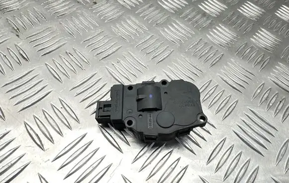 BMW 5 F10 F11 Air flap motor/actuator 412650750