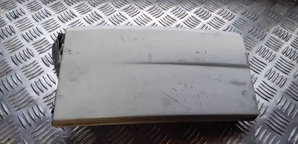 Under headlight/headlamp trim