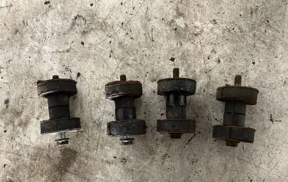 Iveco Daily 6th gen Radiator mount bracket