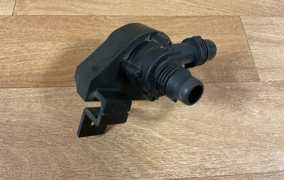 BMW 5 E60 E61 Electric auxiliary coolant/water pump 6922647