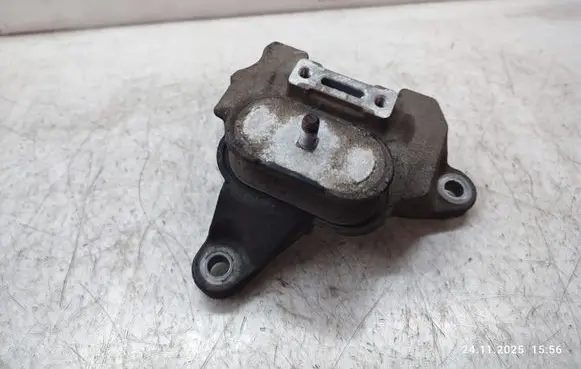 Audi Q5 SQ5 Gearbox mount 8K0399115R