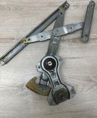 Ford Scorpio Rear door manual window regulator 
