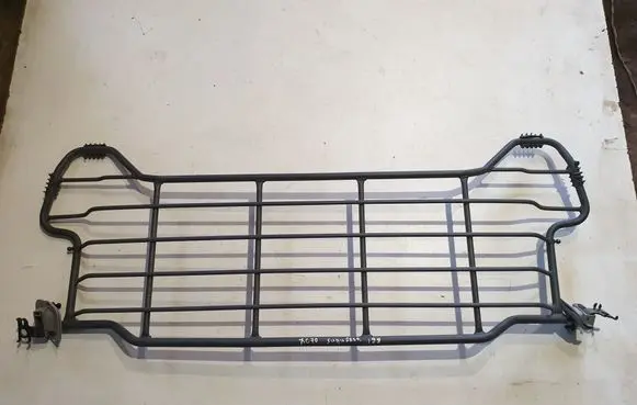 Volvo XC70 Trunk grilles 