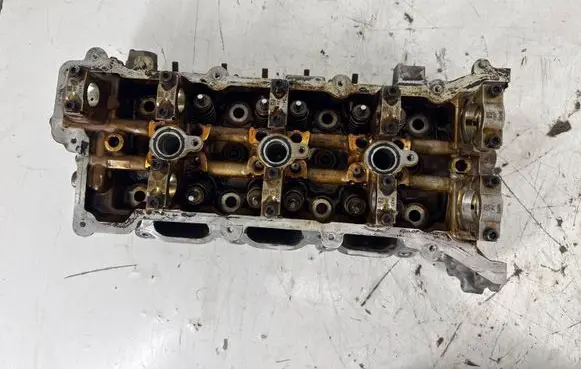 Maserati Ghibli Engine head 2283306