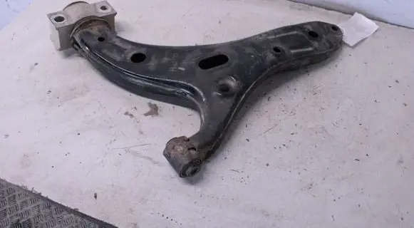 Subaru Outback (BS) Front lower control arm/wishbone H6211D