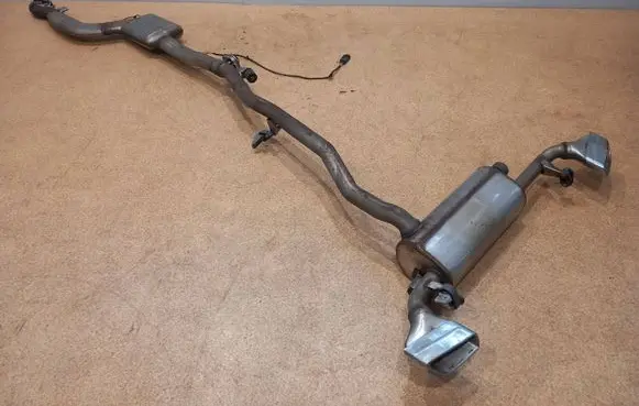 BMW 5 G30 G31 G38 Muffler/silencer 8586756