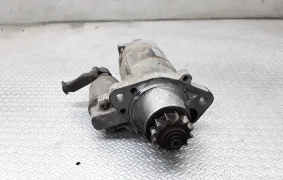 Nissan Primera Starter motor 233008H801 M008T71471