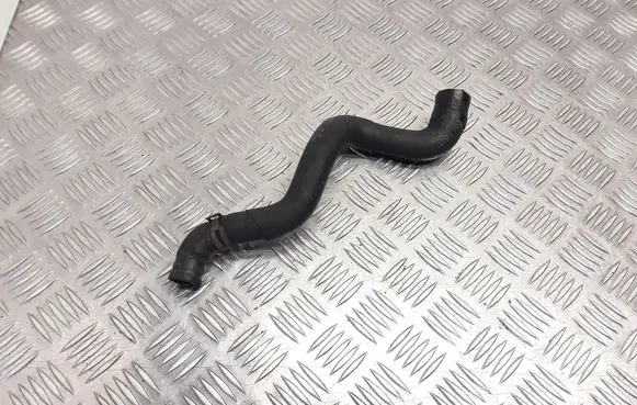 Mercedes-Benz E W211 Engine coolant pipe/hose