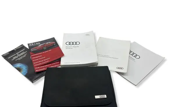 Audi A4 S4 B9 Owners service history hand book 