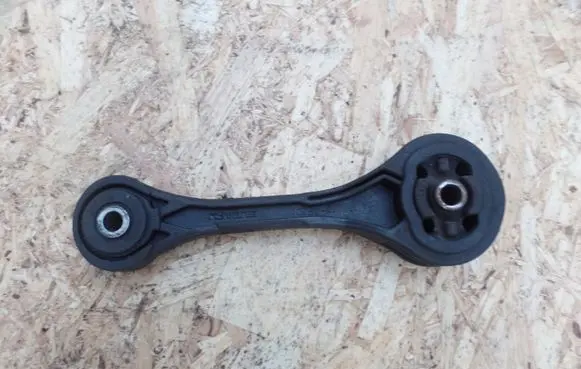Subaru Legacy Gearbox mount 1F600402 1F600401