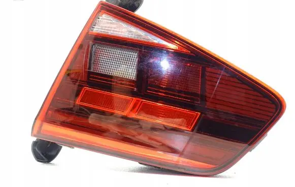 Volkswagen PASSAT B8 Tailgate rear/tail lights 3G5945094F