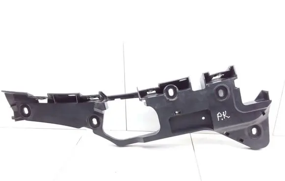 Front bumper mounting bracket
