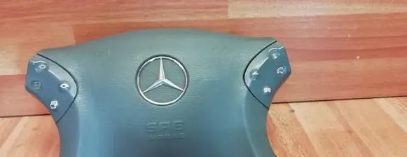 Mercedes-Benz C W203 Steering wheel airbag 2034601198 A2034601198 97079091