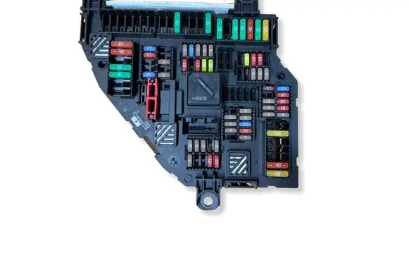 BMW 5 F10 F11 Fuse module 9264923 417033452 07674814